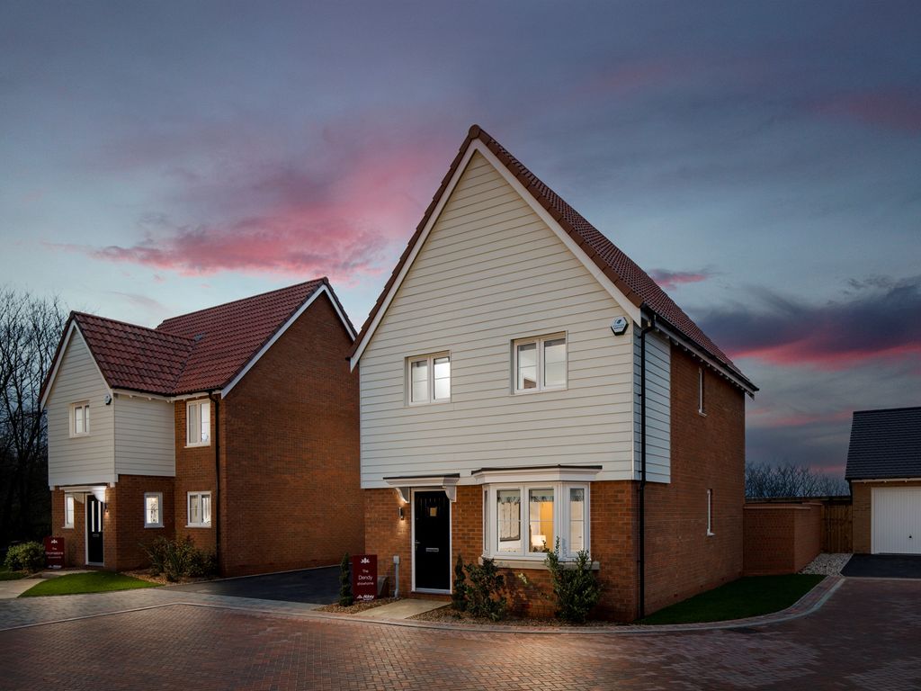 New home, 3 bed detached house for sale in Crocus Fields, Little Walden Road, Saffron Walden CB10, £495,000