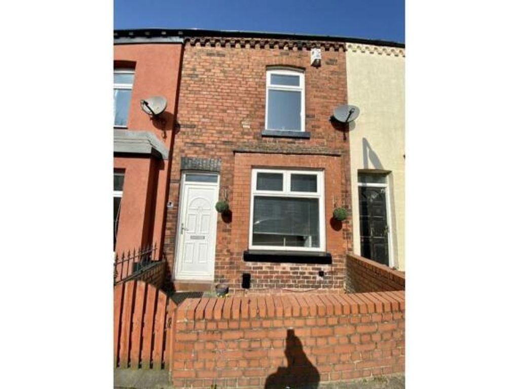 1 bed terraced house to rent in Watt Street, Bolton BL6, £800 pcm