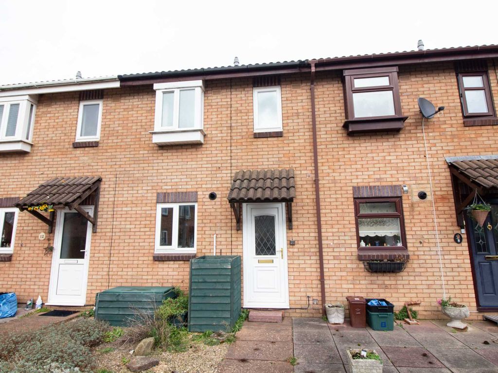 2 bed terraced house to rent in Larchfield Close, Frome BA11, £875 pcm