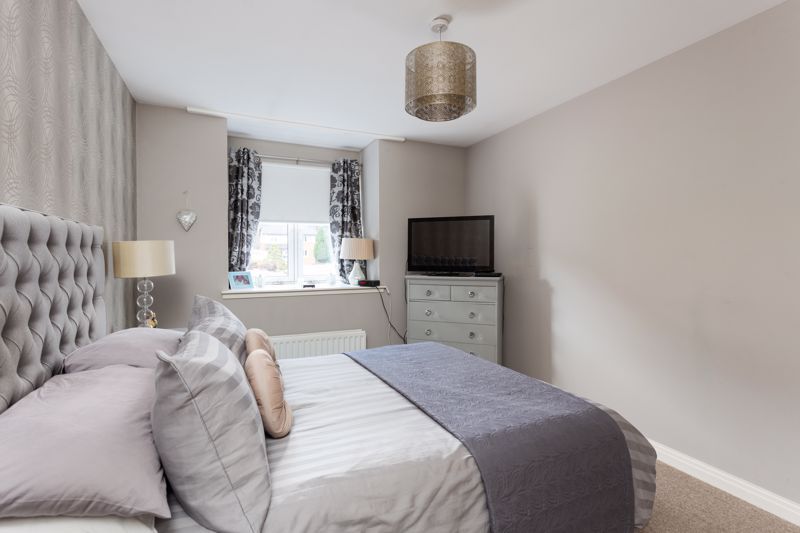 3 bed detached house for sale in Fairfield, Livingston Village, Livingston, West Lothian EH54, £315,000