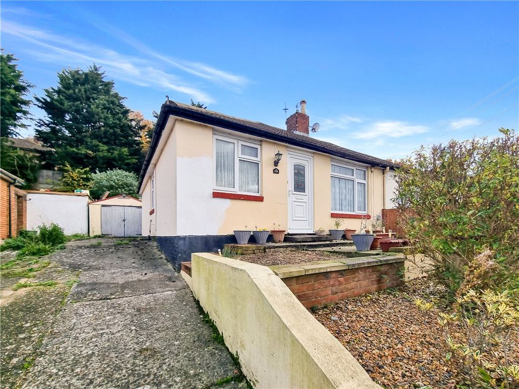2 bed bungalow for sale in Barnfield Road, St Pauls Cray, Kent BR5, £300,000
