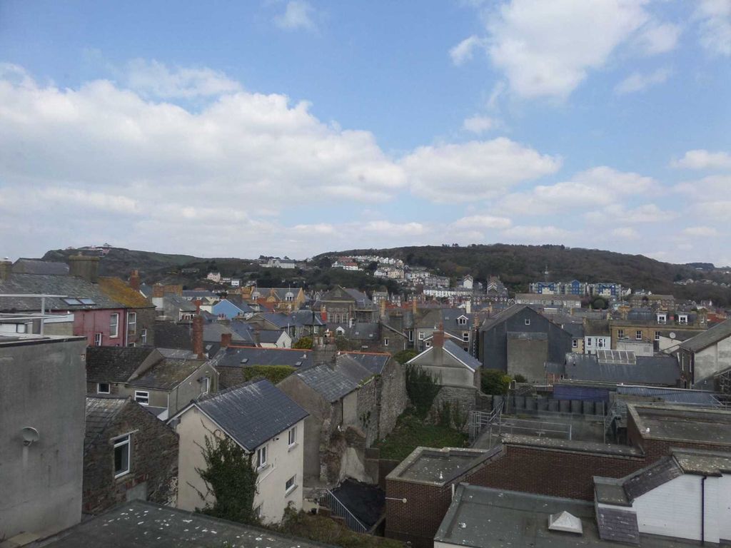 1 bed flat for sale in Market Street, Aberystwyth SY23, £109,950