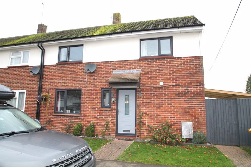2 bed semi-detached house to rent in Woodcock Avenue, Walters Ash, High Wycombe HP14, £1,450 pcm