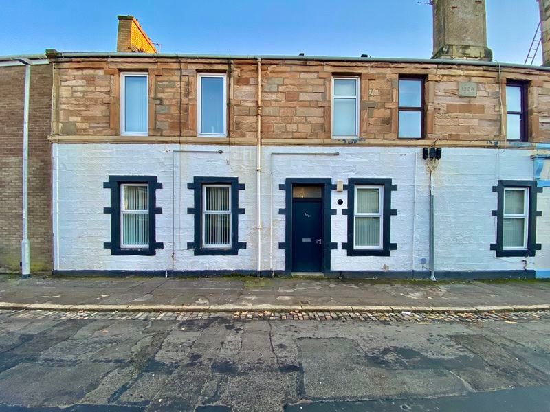 1 bed flat for sale in George Street, Ayr KA8, £30,000