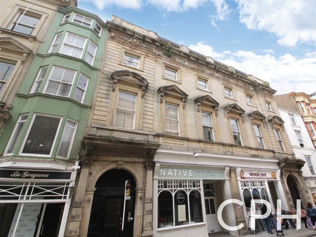 2 bed flat for sale in St. Nicholas Street, Scarborough YO11, £170,000