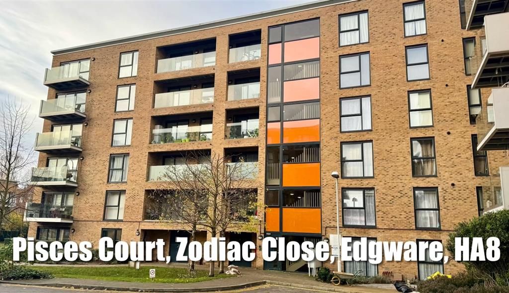 2 bed flat to rent in Zodiac Close, Edgware, Edgware HA8, £1,800 pcm