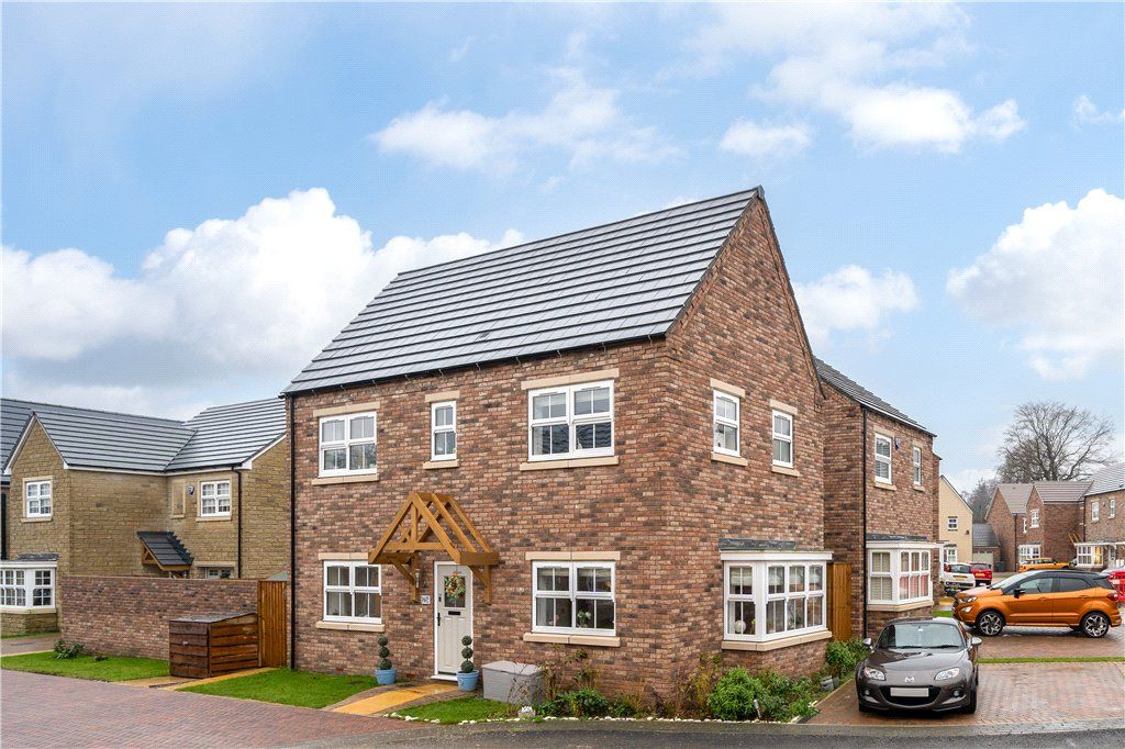 3 bed detached house for sale in Regency Place, West Tanfield, Ripon HG4, £345,000