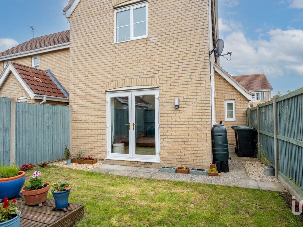 2 bed semi-detached house for sale in St. Andrews Close, Ely CB6, £239,995