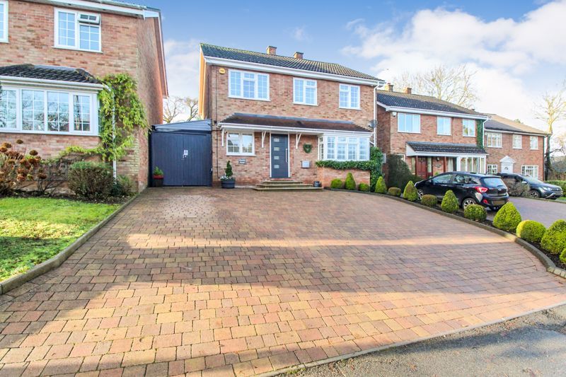 4 bed detached house for sale in Spring Hill, Little Staughton MK44, £625,000