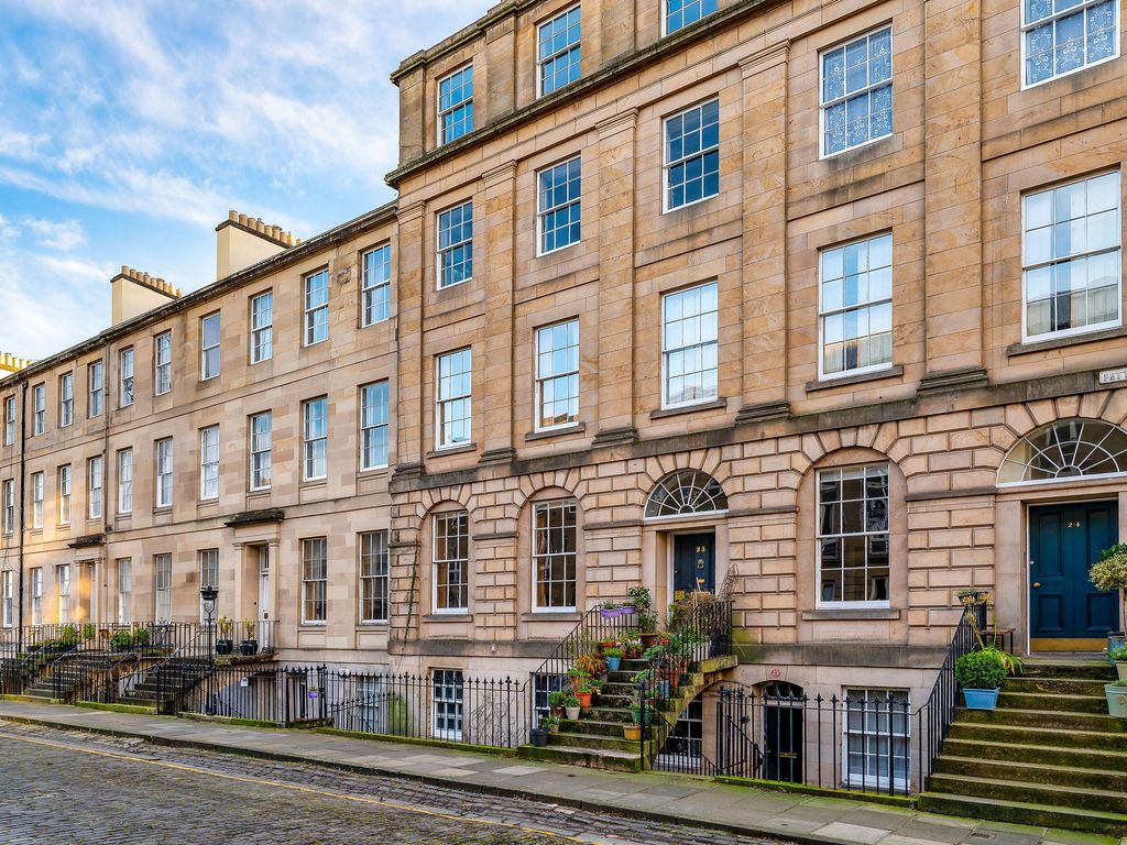 2 bed flat for sale in 23B/1, Fettes Row, New Town, Edinburgh EH3, £420,000