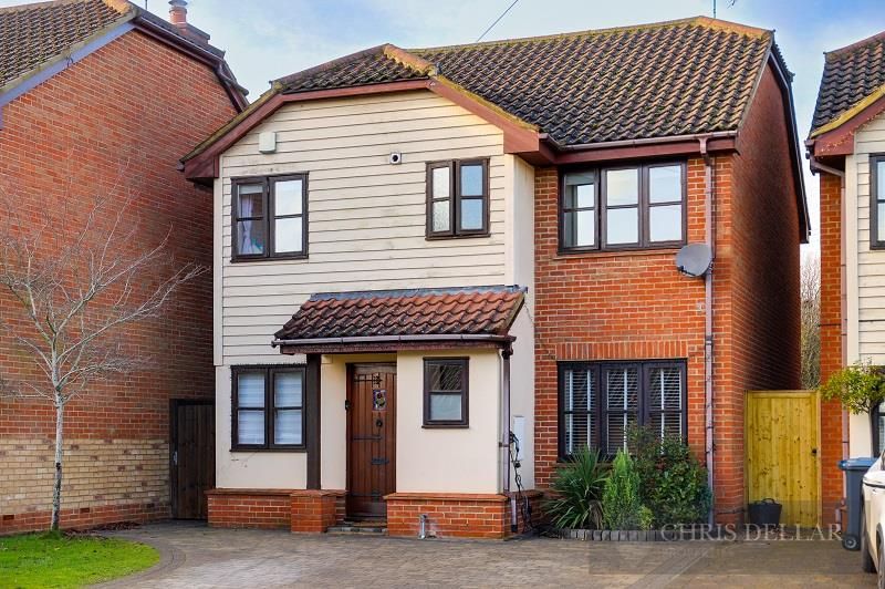 4 bed detached house for sale in Bird Court, Colliers End, Ware SG11, £650,000