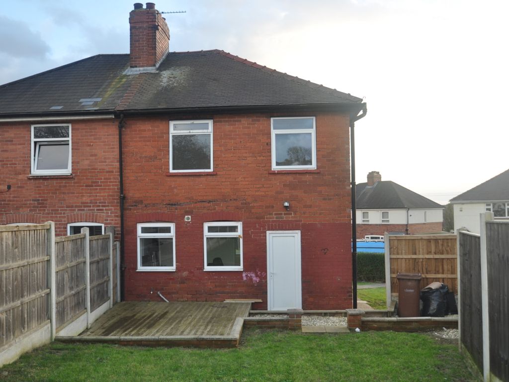 3 bed semi-detached house to rent in Priory Estate, South Elmsall, Pontefract, West Yorkshire WF9, £795 pcm