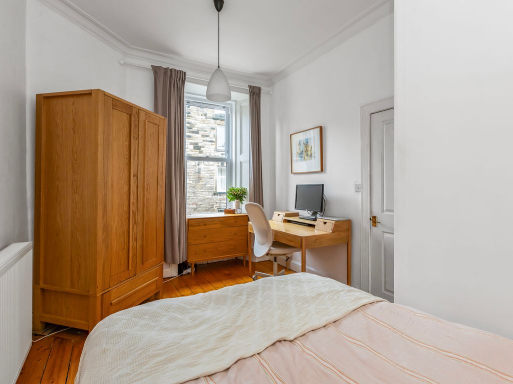1 bed flat for sale in 1/11 Millar Place, Morningside, Edinburgh EH10, £210,000