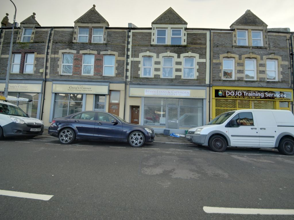2 bed flat for sale in Holton Road, Barry CF63, £57,500