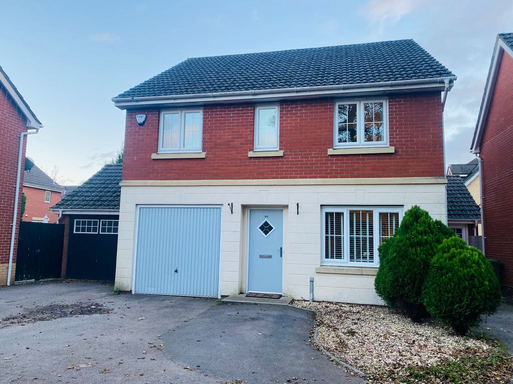 4 bed detached house for sale in Willowbrook Gardens, St. Mellons, Cardiff CF3, £330,000