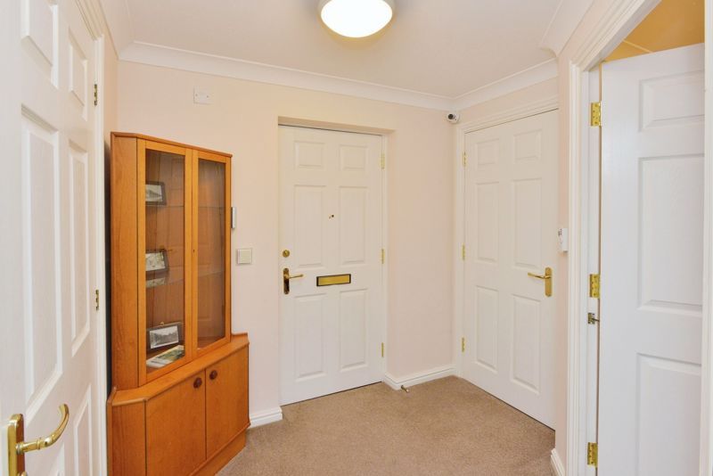 1 bed flat for sale in Eden Court, Milton Keynes MK2, £97,500