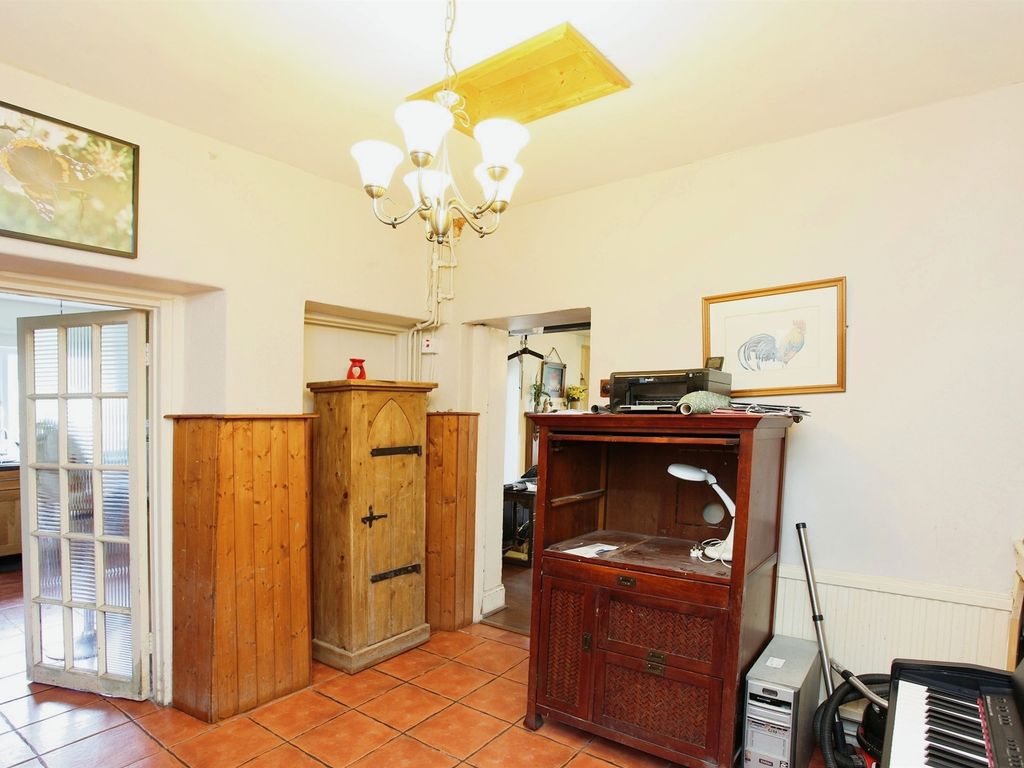 3 bed detached house for sale in Brynteg, Machen, Caerphilly CF83, £425,000