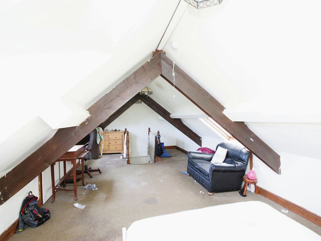 3 bed detached house for sale in Brynteg, Machen, Caerphilly CF83, £425,000