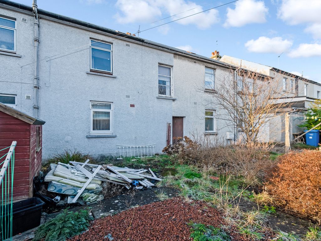 2 bed flat for sale in Almswall Road, Kilwinning KA13, £56,000