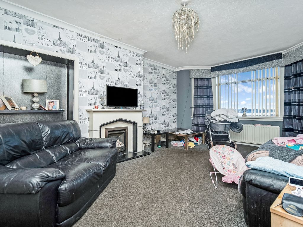 2 bed flat for sale in Almswall Road, Kilwinning KA13, £56,000