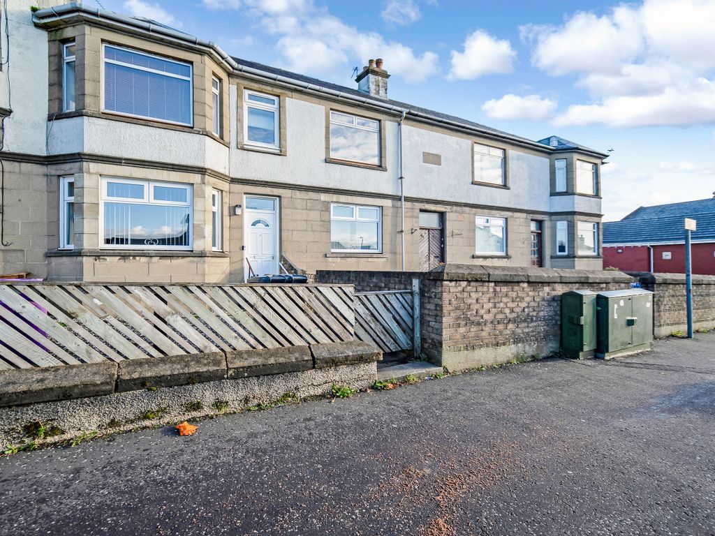 2 bed flat for sale in Almswall Road, Kilwinning KA13, £56,000