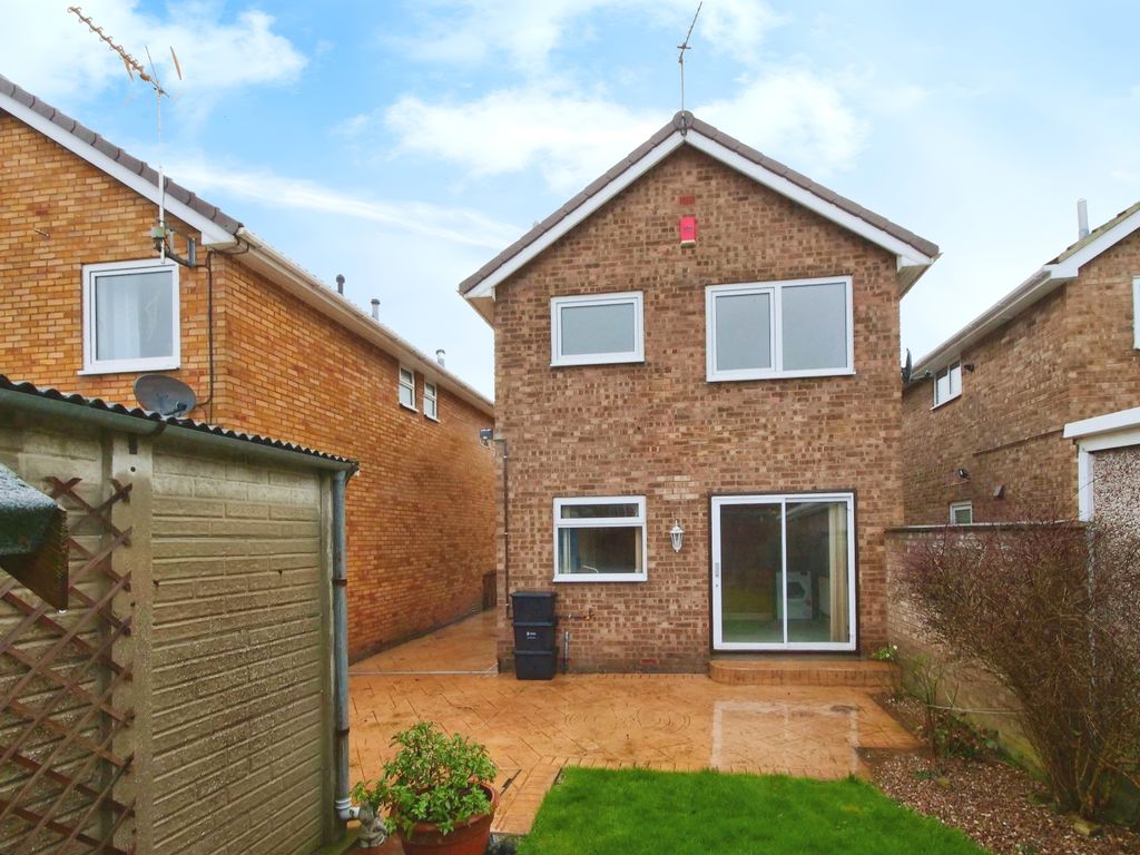 3 bed detached house for sale in Parkland Way, York YO32, £340,000