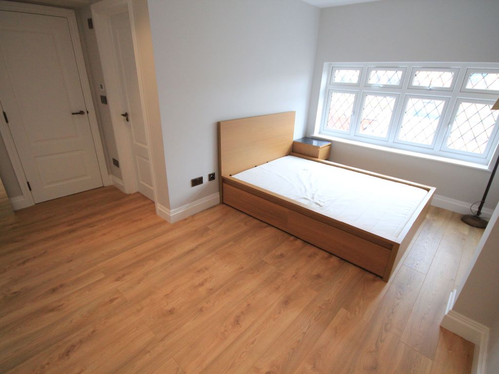 1 bed flat to rent in Sudbury Court Drive, Harrow-On-The-Hill, Harrow HA1, £1,400 pcm