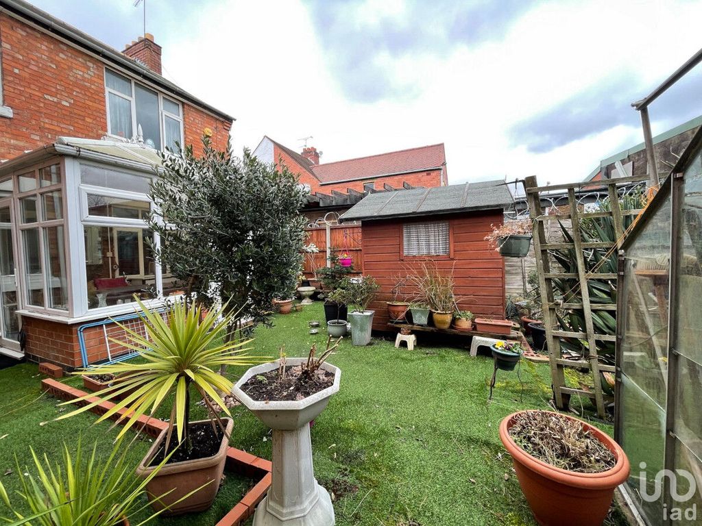 3 bed detached house for sale in Foleshill Road, Coventry CV6, £260,000