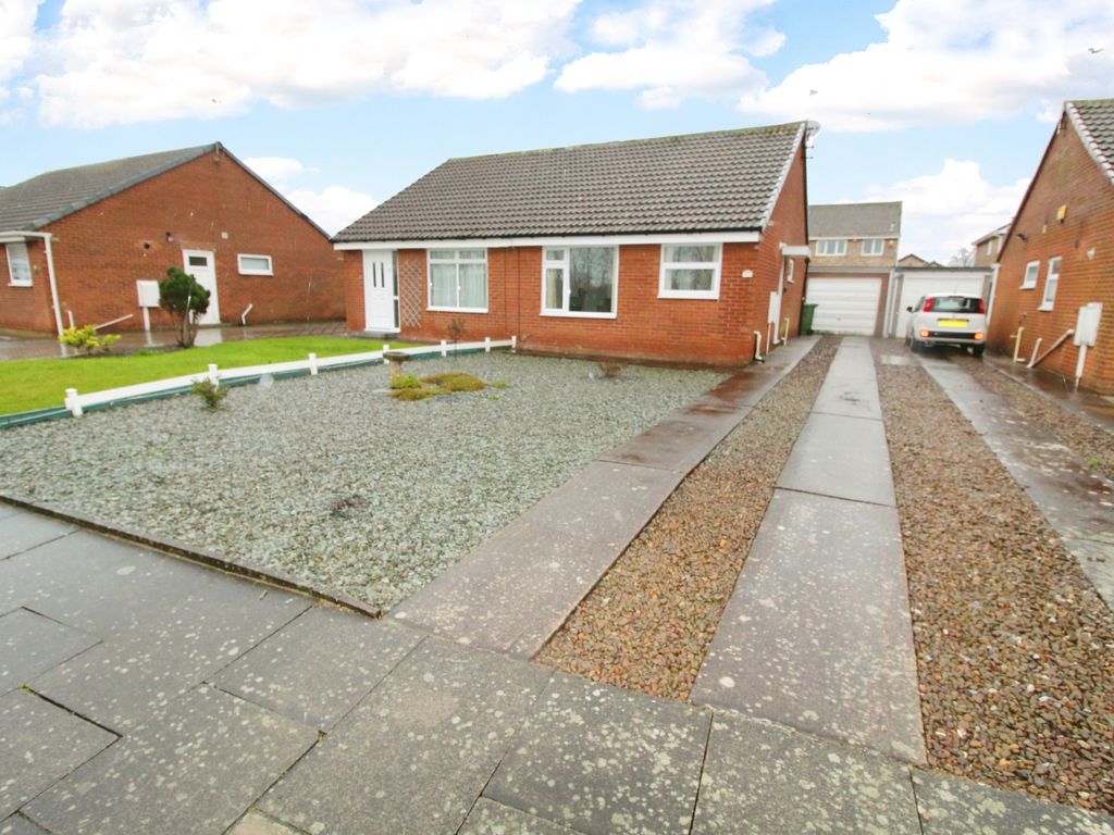 2 bed semi-detached bungalow for sale in Banbury Way, Blyth NE24, £139,950