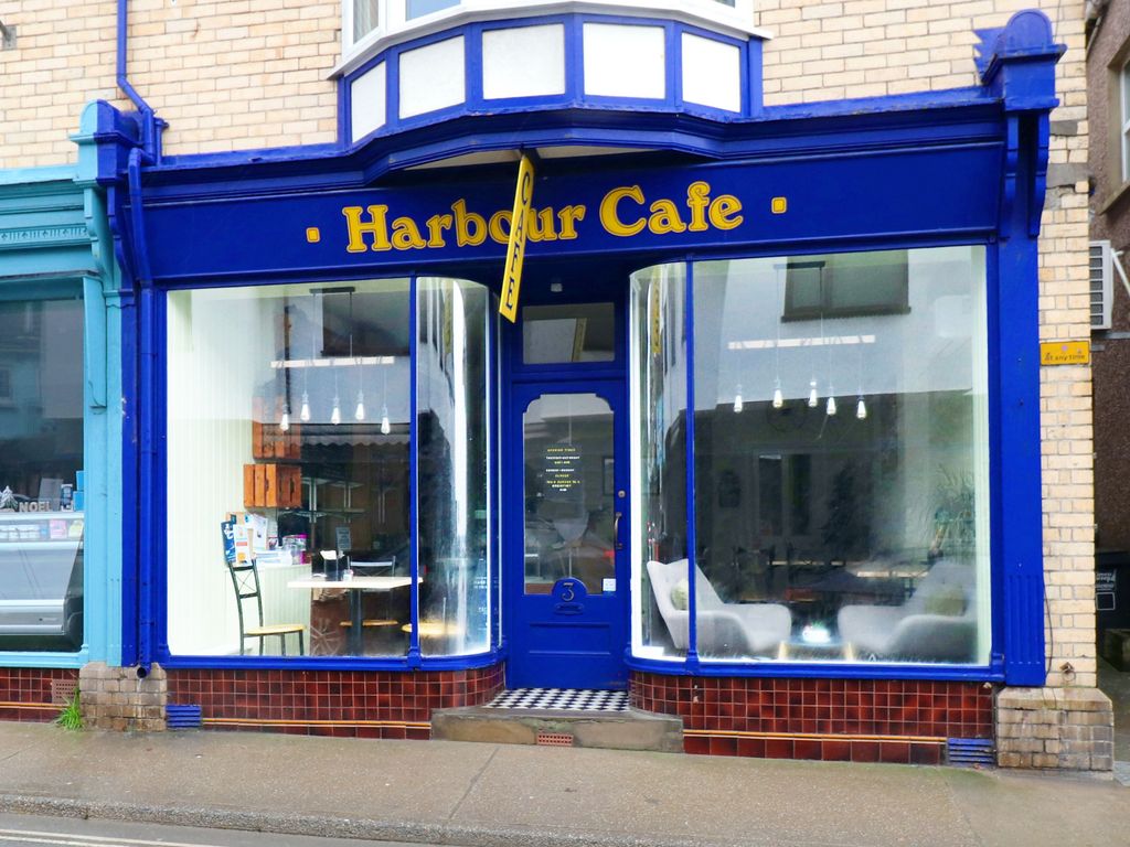 Restaurant/cafe to let in Borough Road, Ilfracombe EX34, £12,000 pa