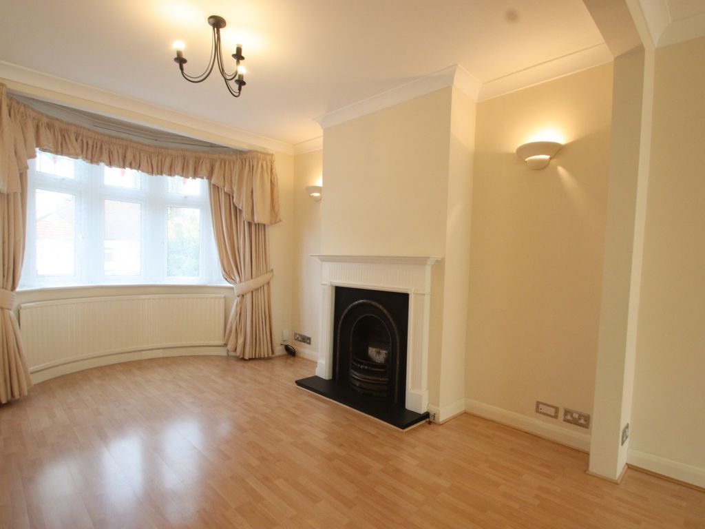3 bed semi-detached house to rent in Oxhawth Crescent, Bromley BR2, £2,250 pcm