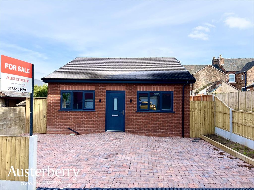 2 bed detached bungalow for sale in Brightgreen Street, Adderley Green, Stoke-On-Trent, Staffordshire ST3, £180,000