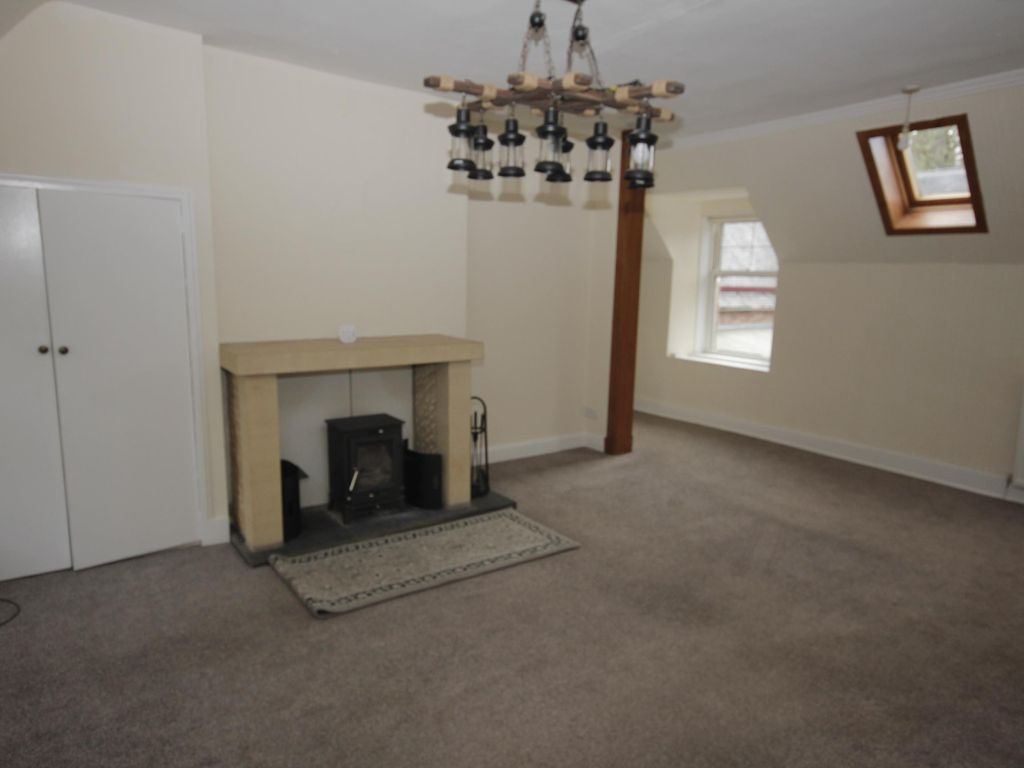 2 bed flat to rent in Ballewan Crescent, Blanefield, Glasgow G63, £795 pcm