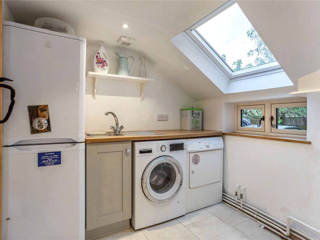 4 bed detached house for sale in Brightwalton, Brightwalton, Newbury RG20, £725,000