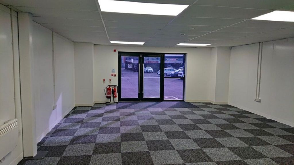 Office to let in Orlando Sreet, Bolton BL2, £13,200 pa