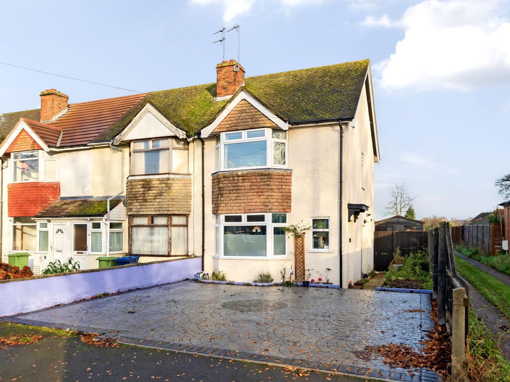 3 bed end terrace house for sale in Boverton Drive, Brockworth, Gloucester, Gloucestershire GL3, £270,000