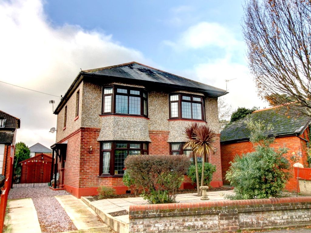 4 bed detached house for sale in Norton Road, Winton, Bournemouth BH9, £600,000