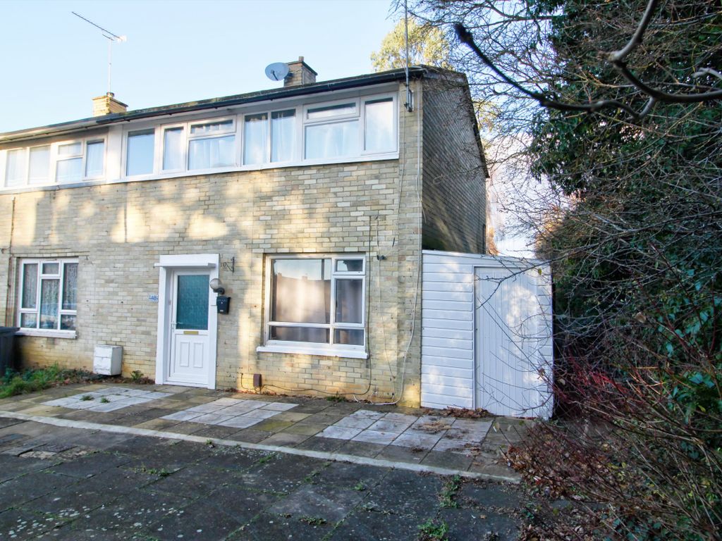 2 bed end terrace house for sale in Pittmans Field, Harlow CM20, £250,000