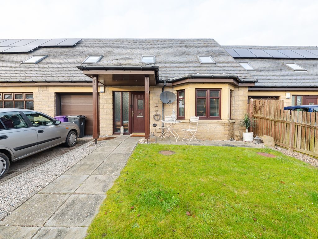 3 bed terraced house for sale in The Fiddlers, Dundee DD5, £245,000