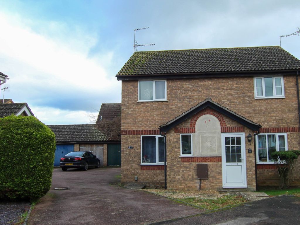 2 bed semi-detached house for sale in Felton Way, Ely CB6, £244,500