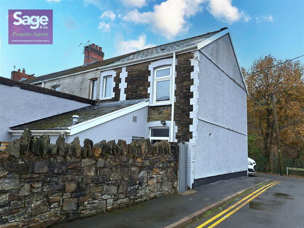 3 bed end terrace house for sale in Western Terrace, Cwmfelinfach, Ynysddu NP11, £177,000