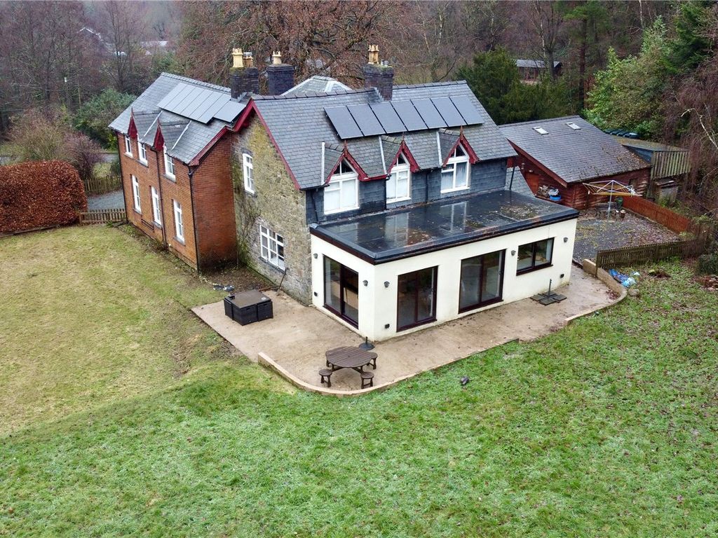 6 bed detached house for sale in Llandinam, Powys SY17, £650,000