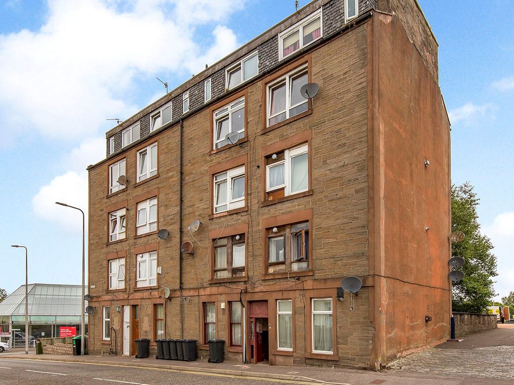 2 bed flat for sale in Loons Road, Dundee DD3, £64,999