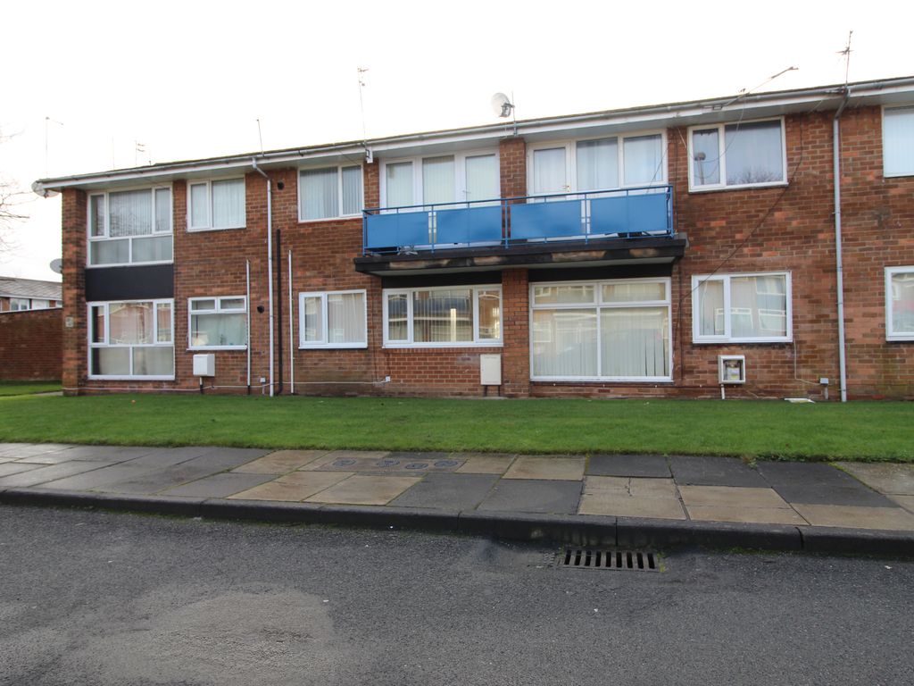 1 bed flat for sale in Kearsley Close, Seaton Delaval, Whitley Bay NE25, £47,000