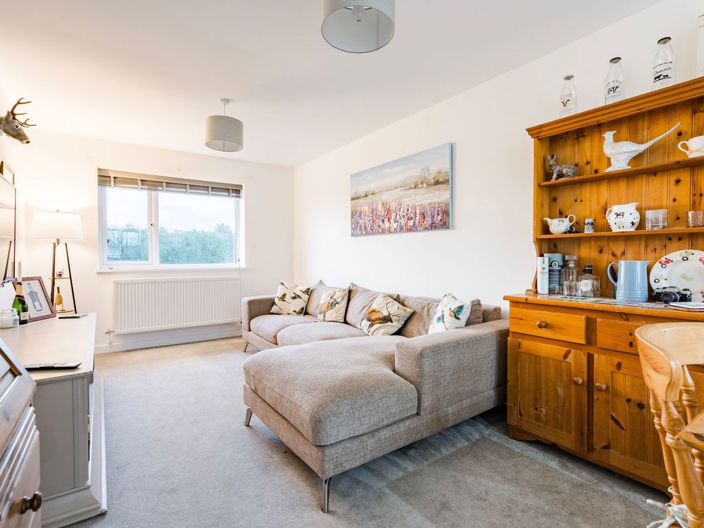 1 bed flat for sale in Hopsack Road, Hingham NR9, £180,000