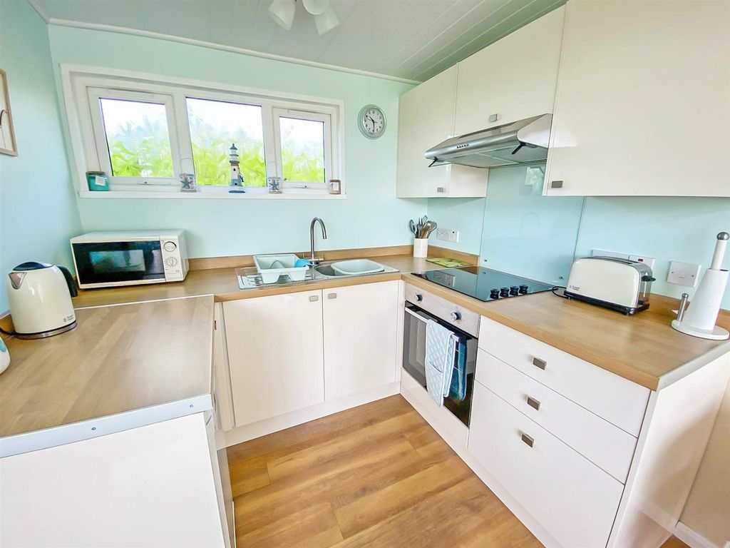 2 bed property for sale in Broadside Chalet Park, Norwich NR12, £44,500