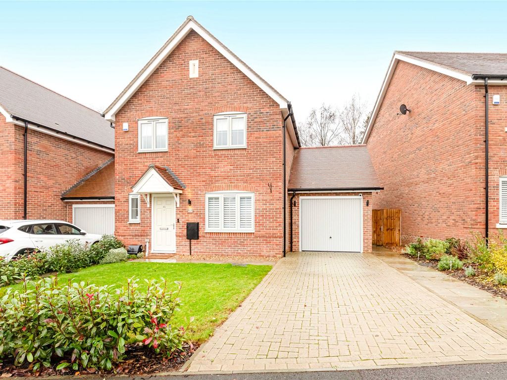 3 bed link-detached house for sale in St. Legers Way, Riseley, Reading, Hampshire RG7, £525,000