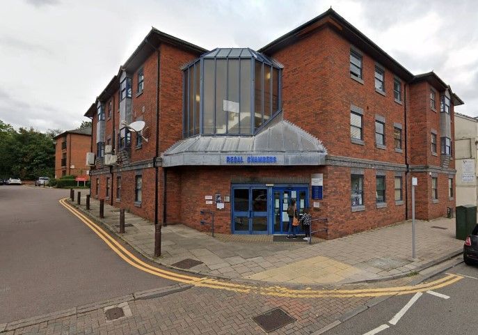 Office to let in Suite 7, Regal Chambers, 49-51 Bancroft, Hitchin, Hertfordshire SG5, £6,200 pa