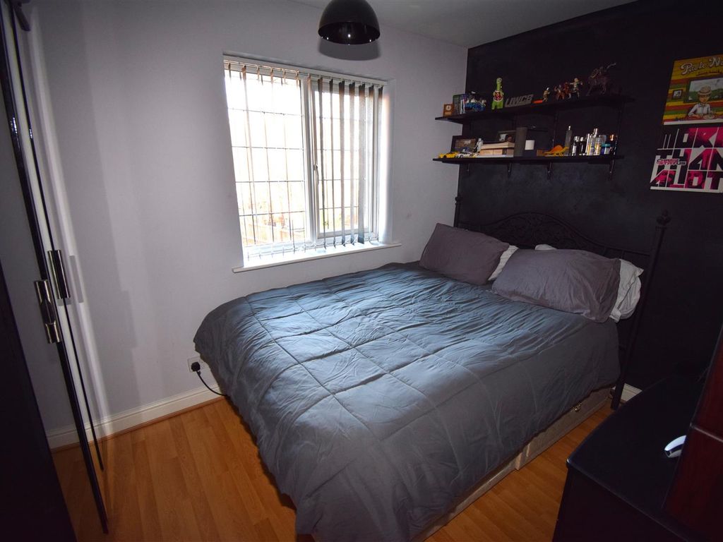3 bed property for sale in Arkwright Avenue, Belper DE56, £325,000