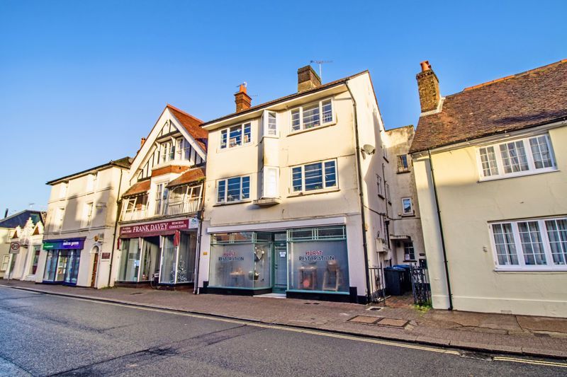 2 bed flat for sale in High Street, Hurstpierpoint, Hassocks BN6, £299,950